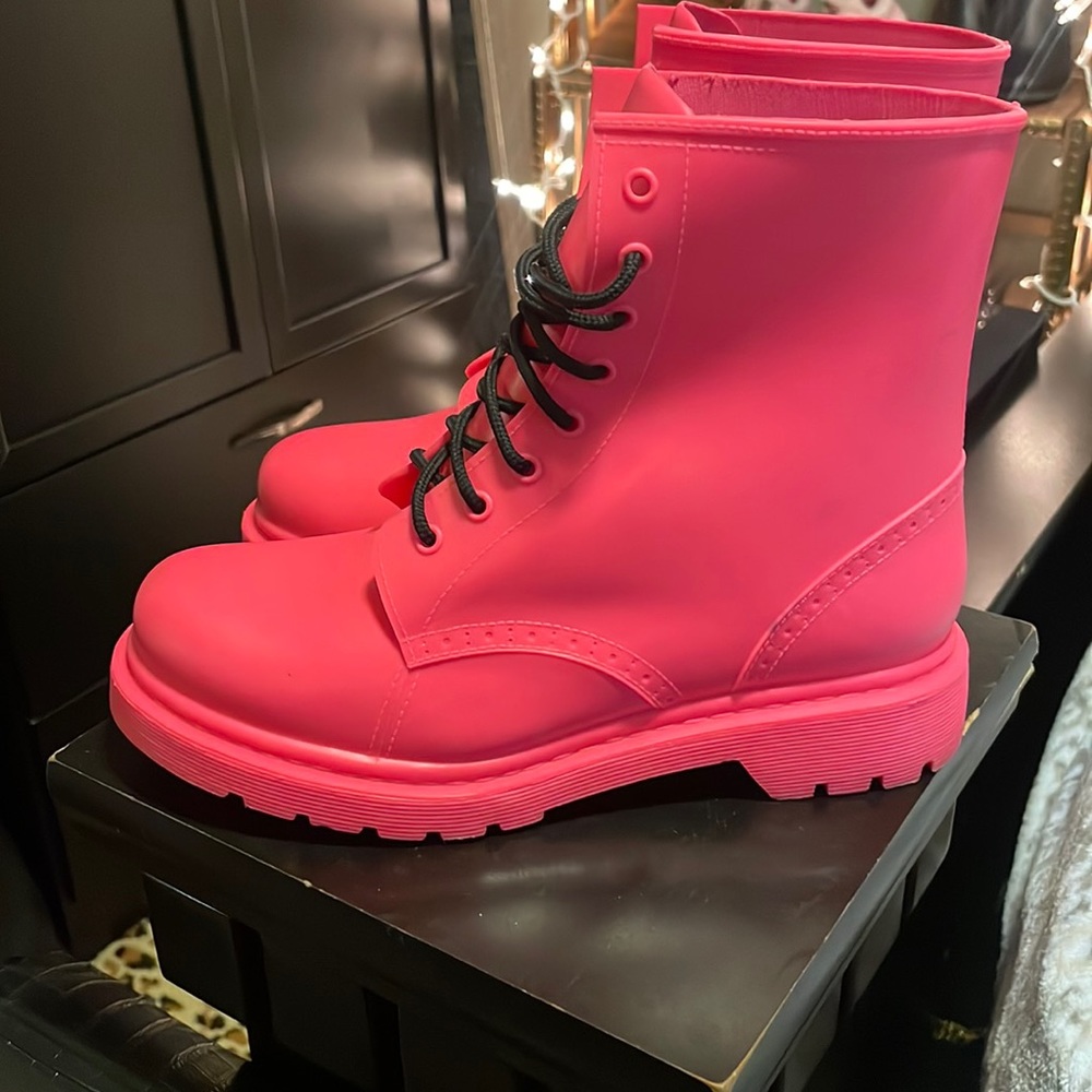 Madden girl hot pink rubber ankle boots